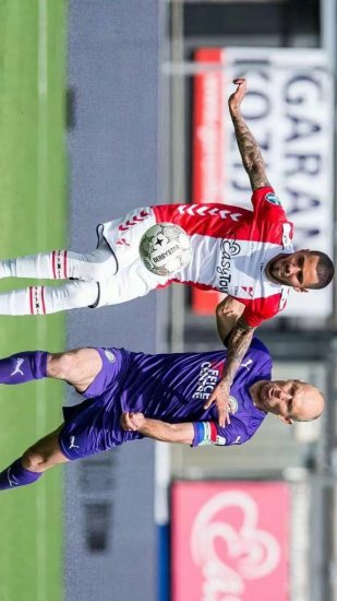 个赛季在阵 个赛季在阵