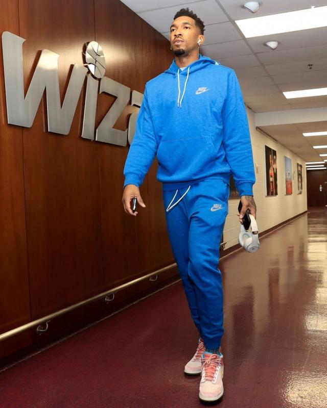 轮换与篮板 轮换与篮板